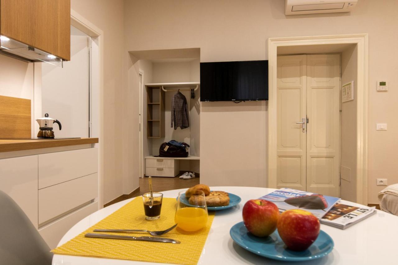 Aqualago Casa Vacanze Apartment A Verbania Buitenkant foto